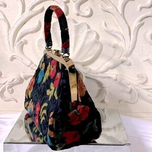 VINTAGE Garay Flocked Flora Carpetbag Purse